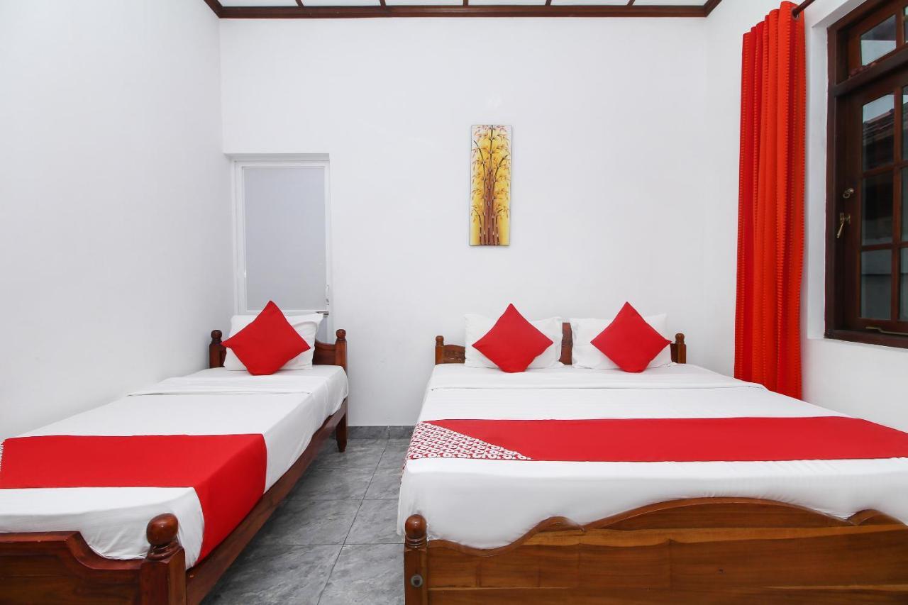 Leo'S Home Stay Dehiwala-Mount Lavinia Eksteriør bilde