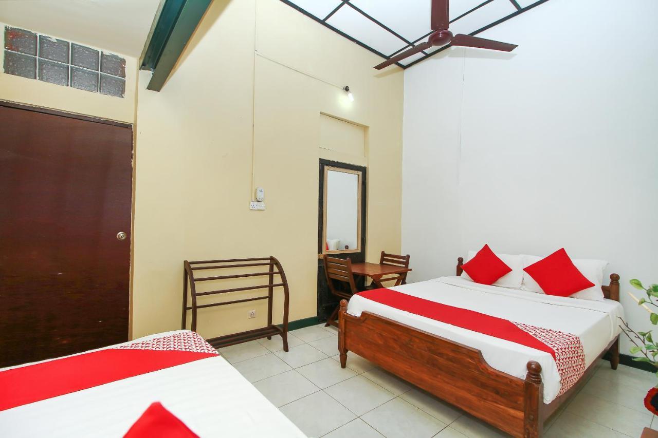 Leo'S Home Stay Dehiwala-Mount Lavinia Eksteriør bilde